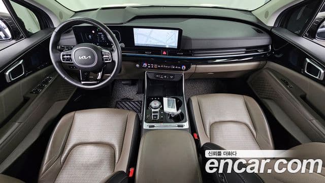 Kia Carnival 2024 — ფოტო 7/20