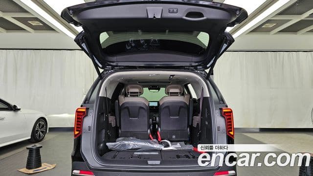 Kia Carnival 2024 — ფოტო 20/20