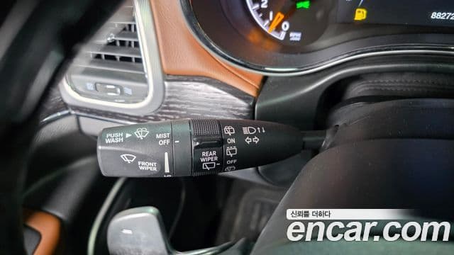 Jeep Grand Cherokee 2020 — Photo 38/38