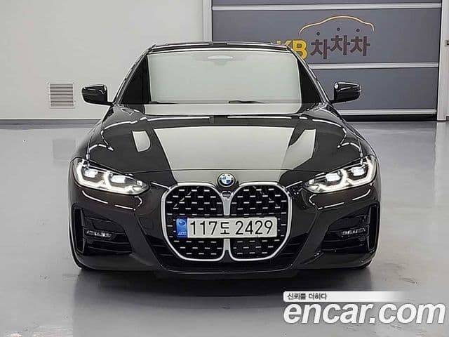 BMW 4 Series 2022 — ფოტო 1/20
