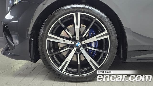 BMW 5 Series 2025 — ფოტო 4/20