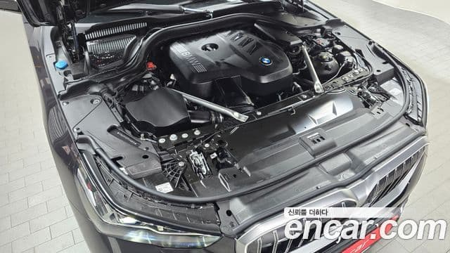 BMW 5 Series 2025 — ფოტო 5/20