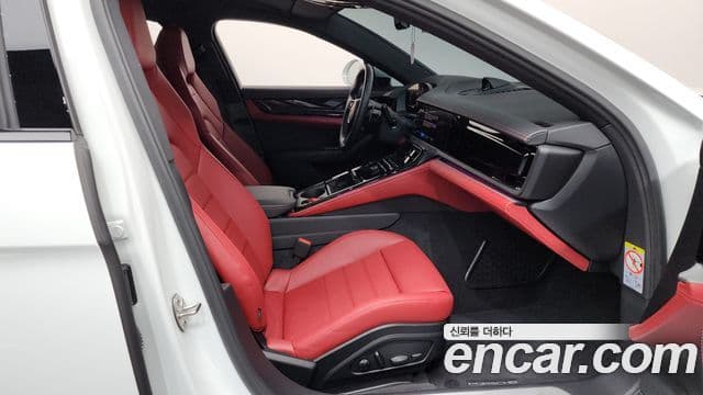 Porsche Panamera 2024 — Photo 18/33