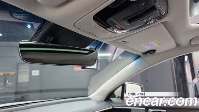 Kia K8 2021 — Photo 17/35
