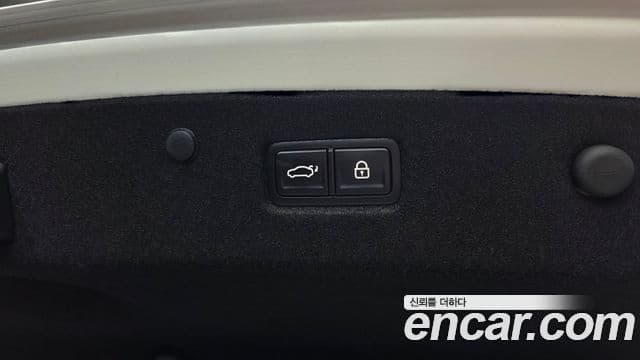 Kia K8 2021 — Photo 18/35