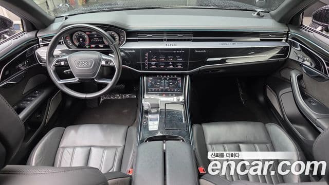 Audi A8 2021 — ფოტო 7/20