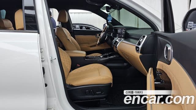 Kia Sorento 2023 — Фото 11/20