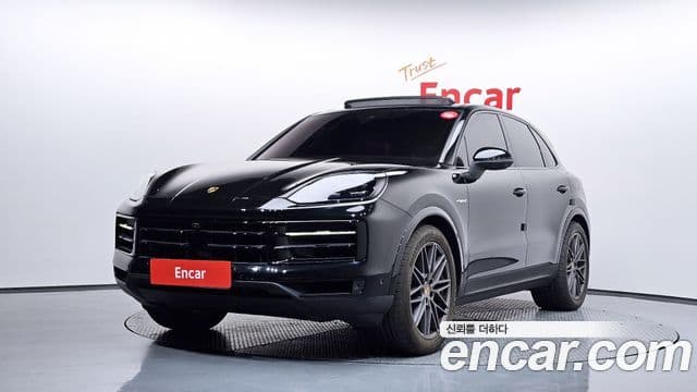 Porsche Cayenne 2024 — Şəkil 16/39