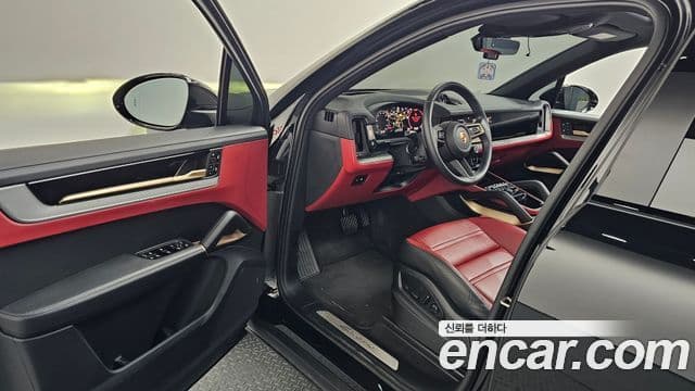 Porsche Cayenne 2024 — Şəkil 14/39