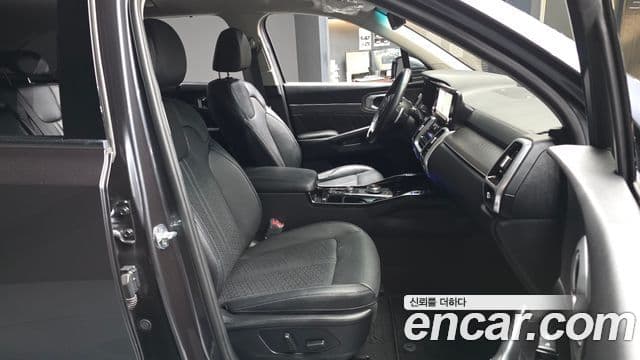 Kia Sorento 2021 — Фото 11/20