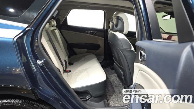 Kia Sportage 2022 — Photo 13/35