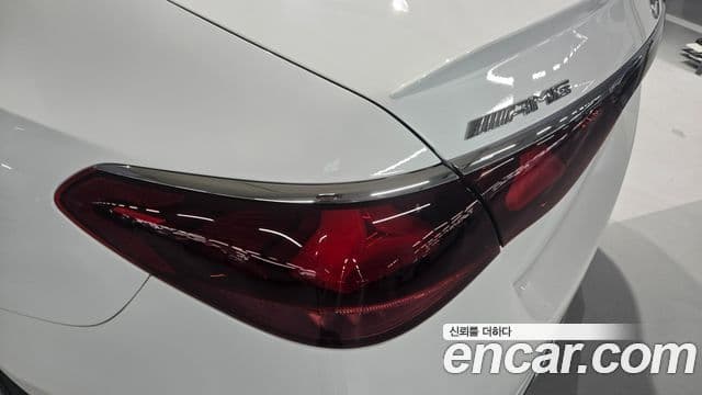 Mercedes-Benz E-Class 2026 — ფოტო 12/20