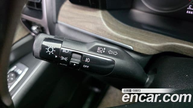 Kia Sorento 2021 — фото 18 из 20