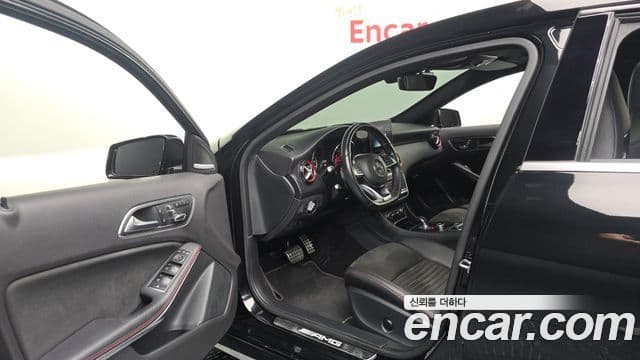 Mercedes-Benz A-Class 2018 — Şəkil 9/20