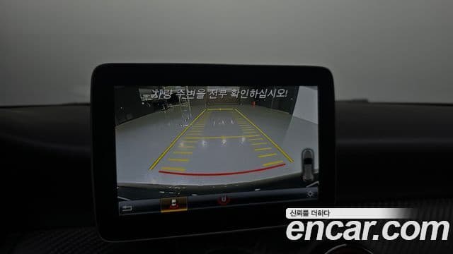 Mercedes-Benz A-Class 2018 — Şəkil 14/20