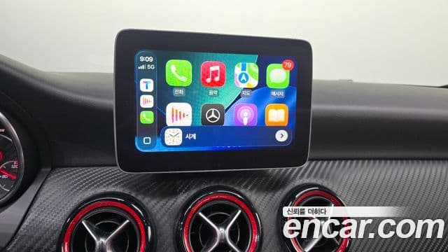 Mercedes-Benz A-Class 2018 — Şəkil 16/20