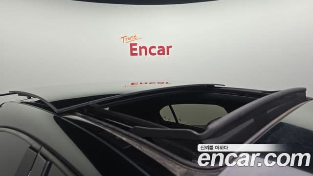 Mercedes-Benz A-Class 2018 — Şəkil 19/20