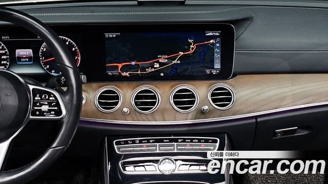 Mercedes-Benz E-Class 2019 — Şəkil 14/20