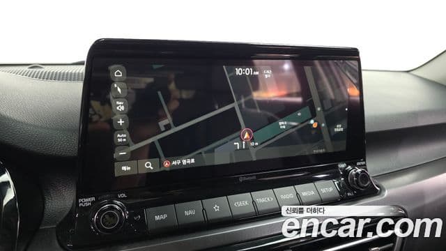 Kia Seltos 2020 — ფოტო 14/20