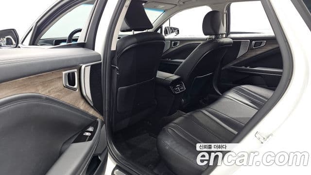 Kia K8 2021 — Şəkil 12/20