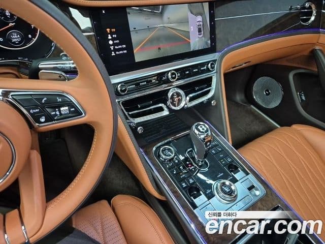 Bentley Flying Spur 2021 — Şəkil 7/19