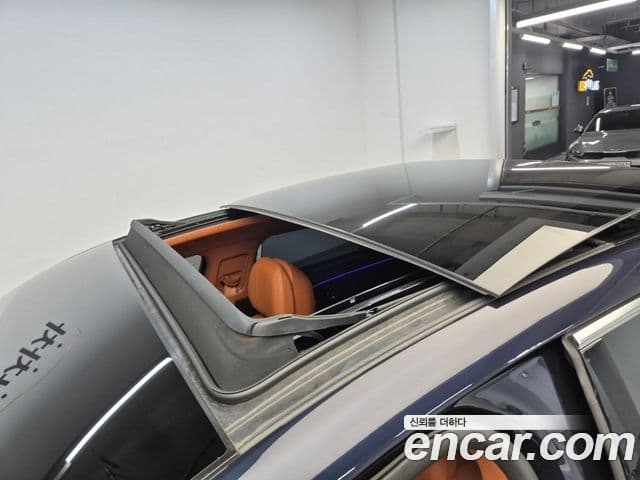 Bentley Flying Spur 2021 — Şəkil 12/19