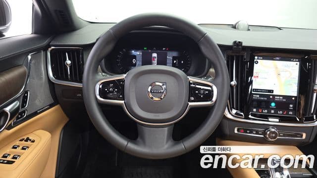 Volvo S90 2022 — ფოტო 13/20