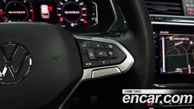 Volkswagen Tiguan 2022 — Photo 26/33