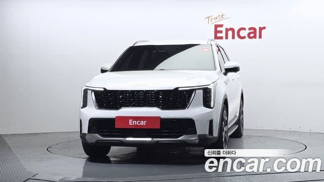 Kia Sorento 2023 — Фото 3/20