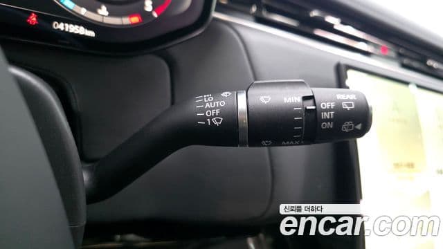 Land Rover Range Rover Sport 2023 — ფოტო 4/34
