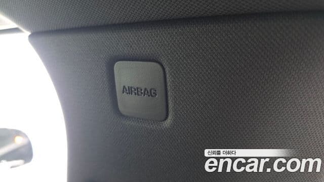 Land Rover Range Rover Sport 2023 — ფოტო 30/34