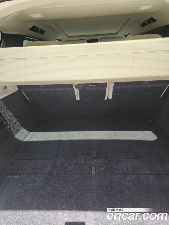 Land Rover Range Rover 2025 — Şəkil 13/14