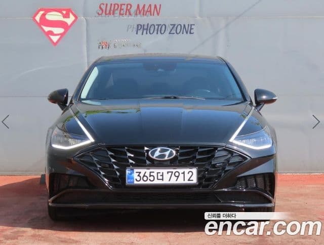 Hyundai Sonata 2022 — ფოტო 1/20