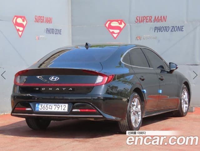 Hyundai Sonata 2022 — ფოტო 2/20