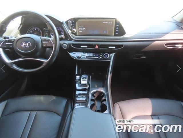Hyundai Sonata 2022 — ფოტო 6/20