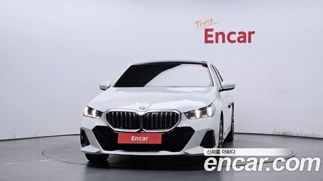 BMW 5 Series 2024 — ფოტო 3/20