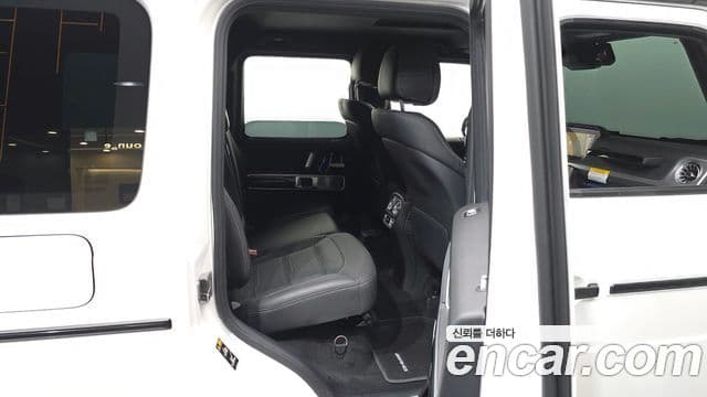 Mercedes-Benz G-Class 2021 — фото 12 из 20