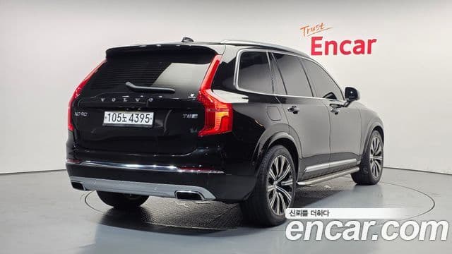 Volvo XC90 2020 — ფოტო 2/20