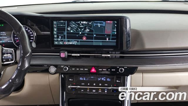 Kia Carnival 2020 — фото 14 из 20