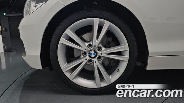 BMW 1 Series 2019 — фото 5 из 20