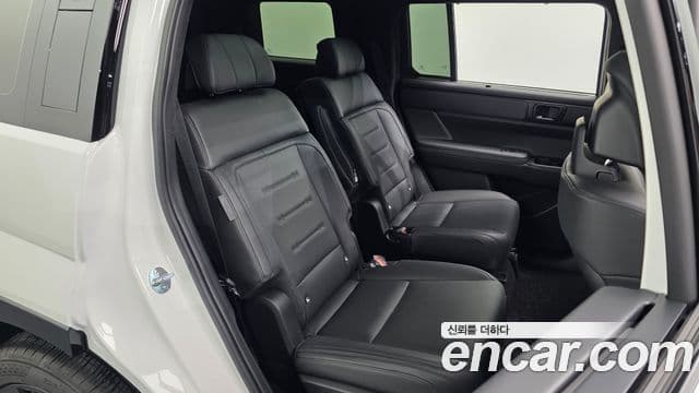 Hyundai Santa Fe 2024 — ფოტო 12/20