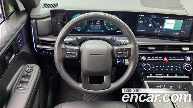 Hyundai Santa Fe 2024 — ფოტო 13/20