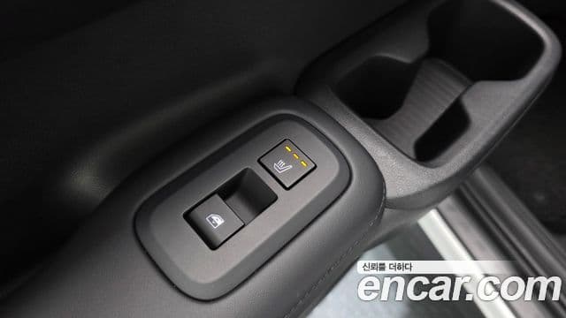 Hyundai Santa Fe 2024 — Photo 28/36