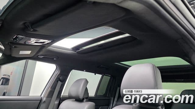 Hyundai Santa Fe 2024 — Photo 33/36