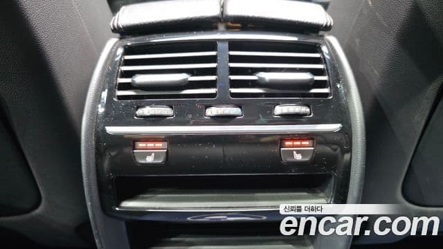 BMW 5 Series 2018 — Şəkil 18/20