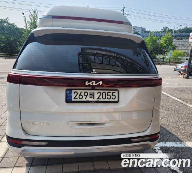 Kia Carnival 2021 — Şəkil 4/20