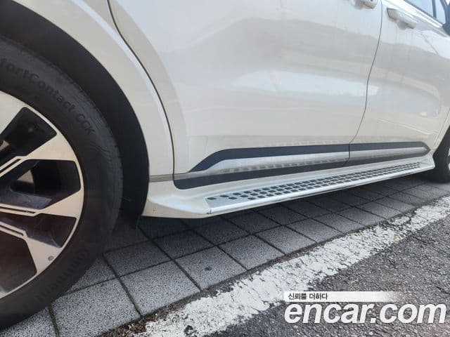 Kia Carnival 2021 — Şəkil 19/20