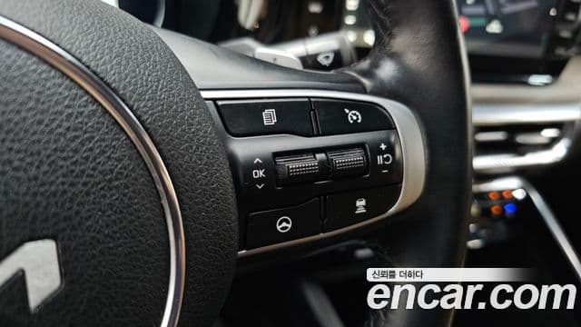 Kia K5 2022 — Şəkil 15/20