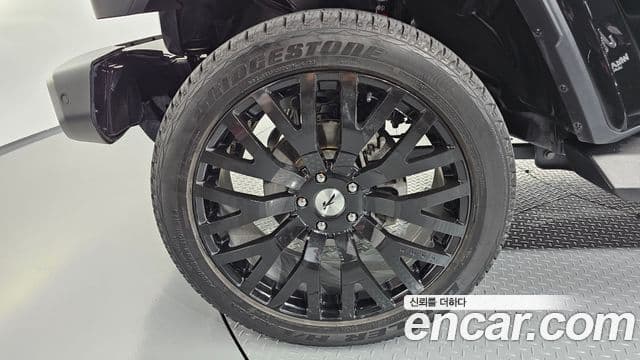Jeep Wrangler 2021 — Şəkil 5/20