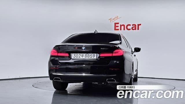 BMW 5 Series 2022 — Şəkil 4/20